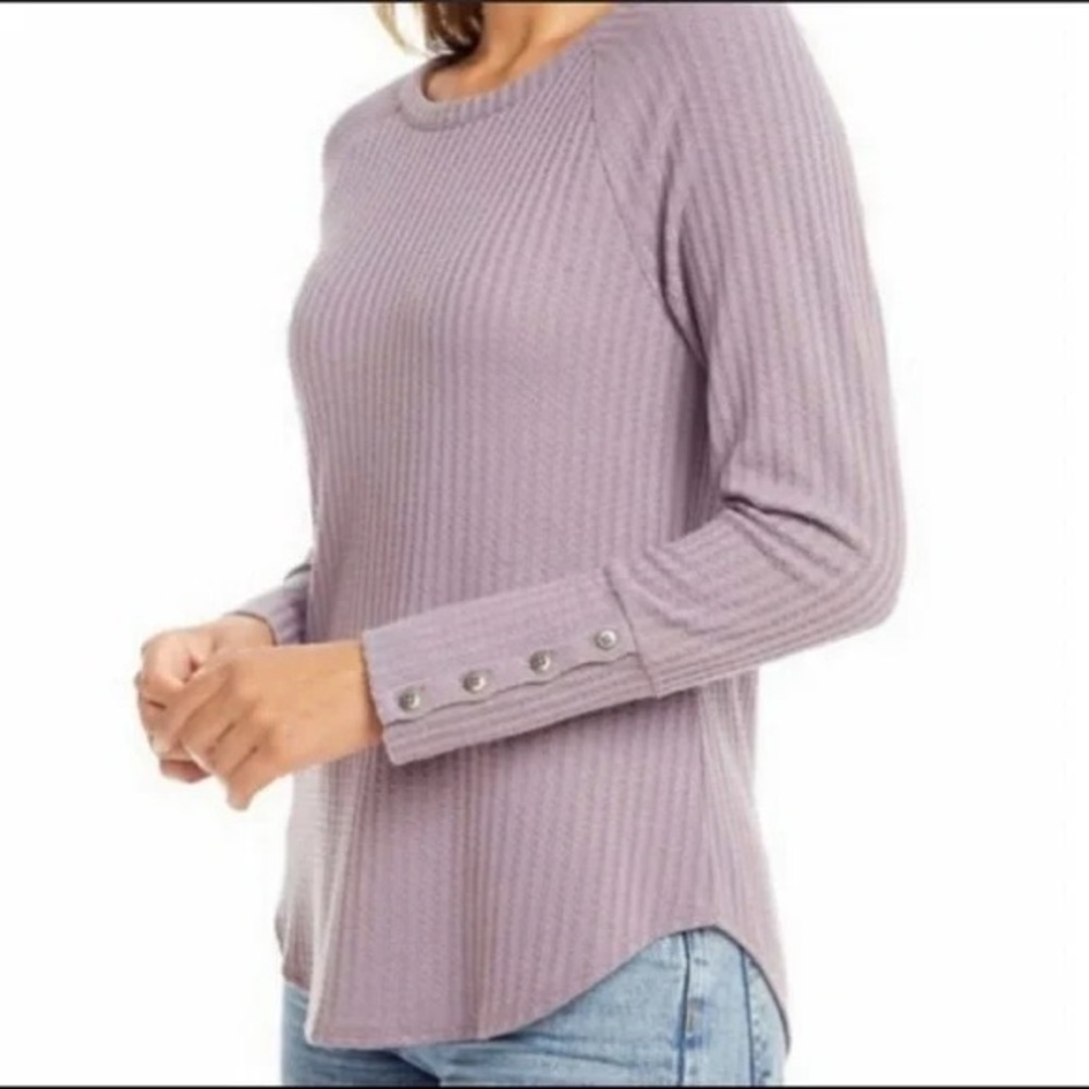 CHASER WAFFLE THERMAL TOP WITH BUTTON CUFFS
